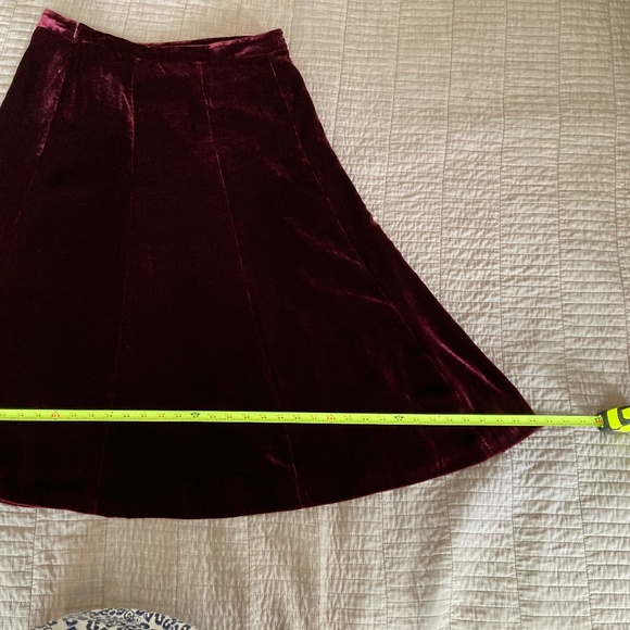 Burgundy Velvet Skirt w Black Velvet Tassel Sash size 14 NEVER WORN - Picture 7 of 10